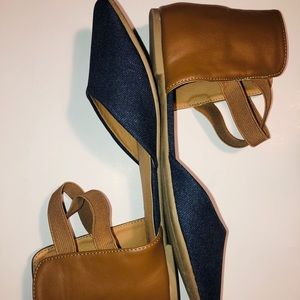 Maurice’s brown CrossOver Denim pointed Toe Flats